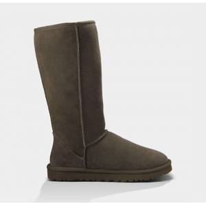 UGG Women Classic Tall - Chocolate